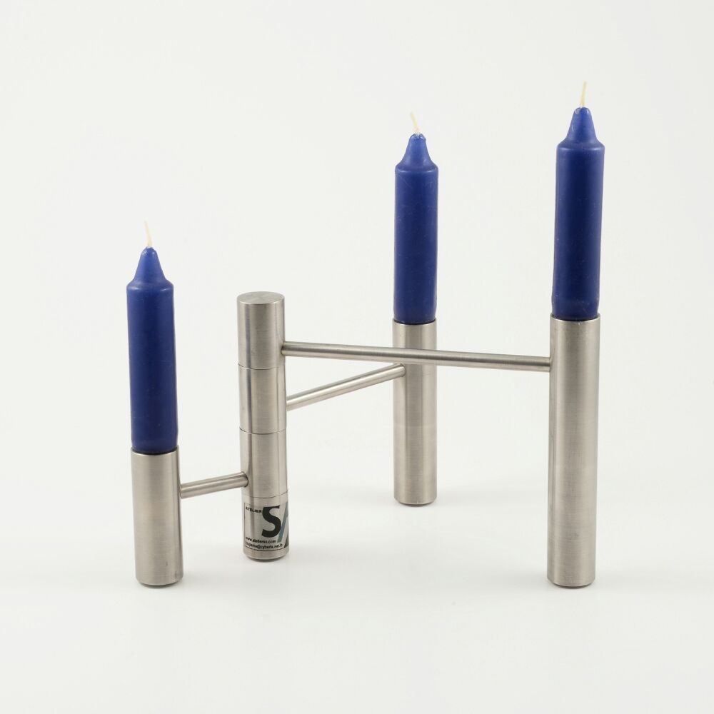 Candlestick tilled 'Architect'