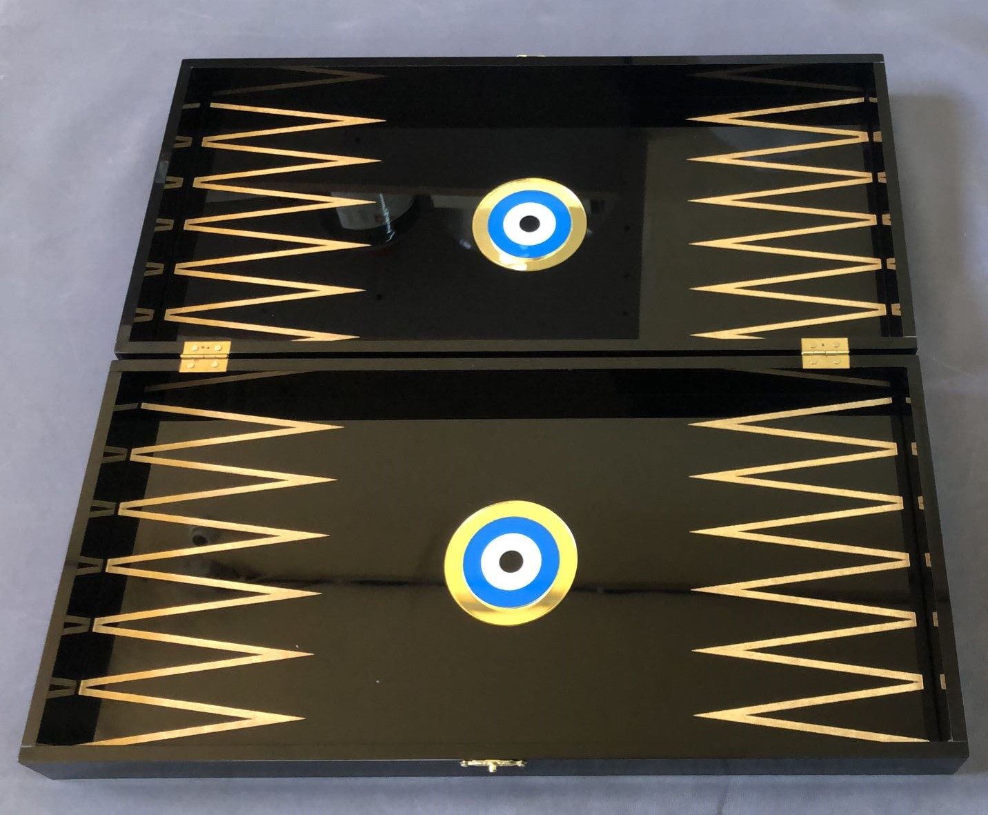 Backgammon dice